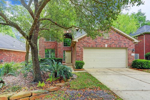 18 Prairie Oak Dr, Conroe, TX, 77385-3753 | Card Image