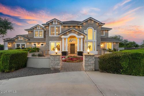 17718 E San Carlos Way, Gilbert, AZ, 85298-8960 | Card Image