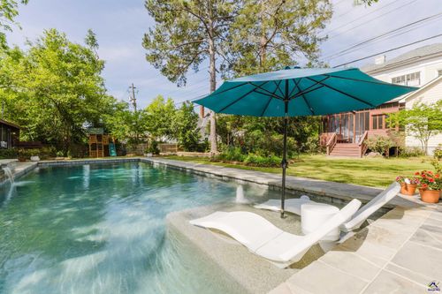 326 N Dooly St, montezuma, GA, 31063-1531 | Card Image