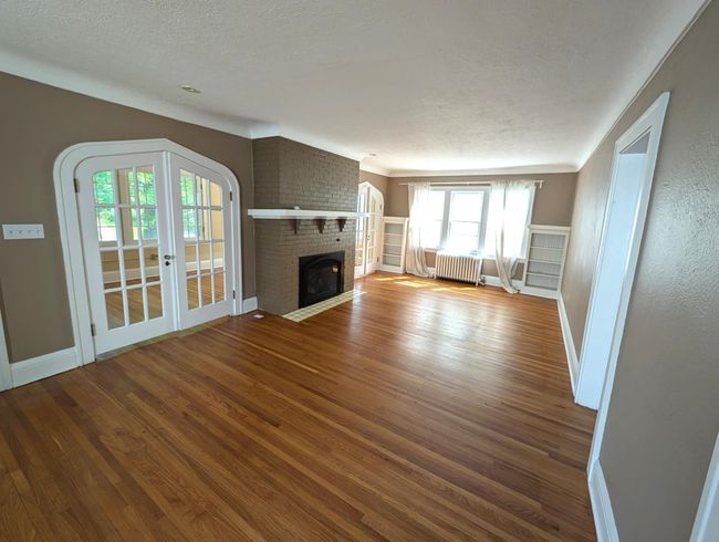 2048 LR new.jpg | Image 5