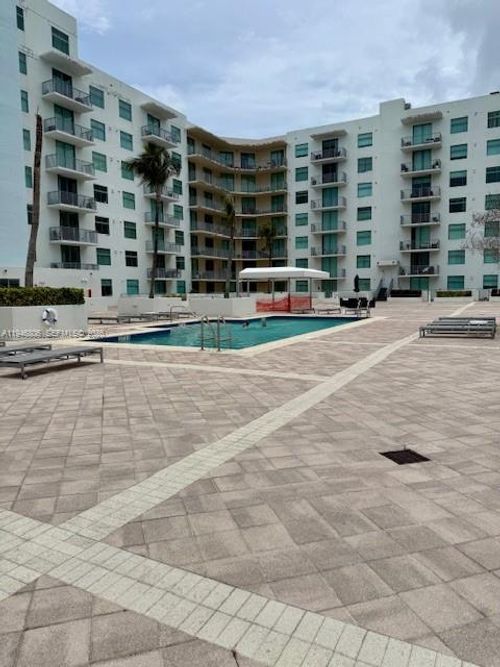 apt-401-140 Dixie Hwy, Hollywood, FL, 33020-7317 | Card Image