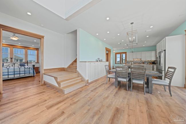 800 Via De Luna Dr, House other with 5 bedrooms, 5 bathrooms and 3 parking in Pensacola Beach FL | Image 12