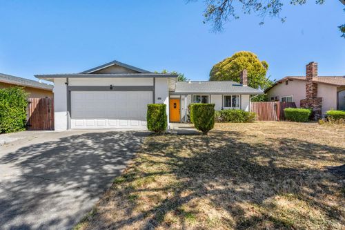 1030 Meadowlark Dr, Fairfield, CA, 94533-2461 | Card Image