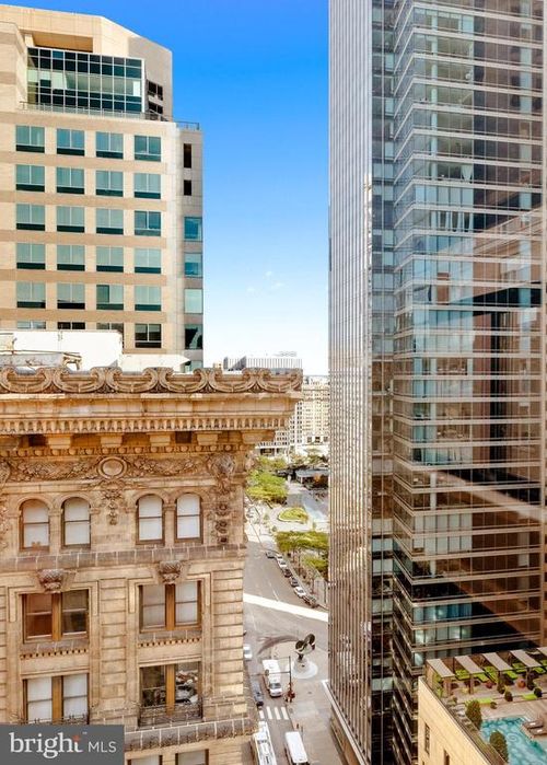 19f-1500 Chestnut St, PHILADELPHIA, PA, 19102-2746 | Card Image