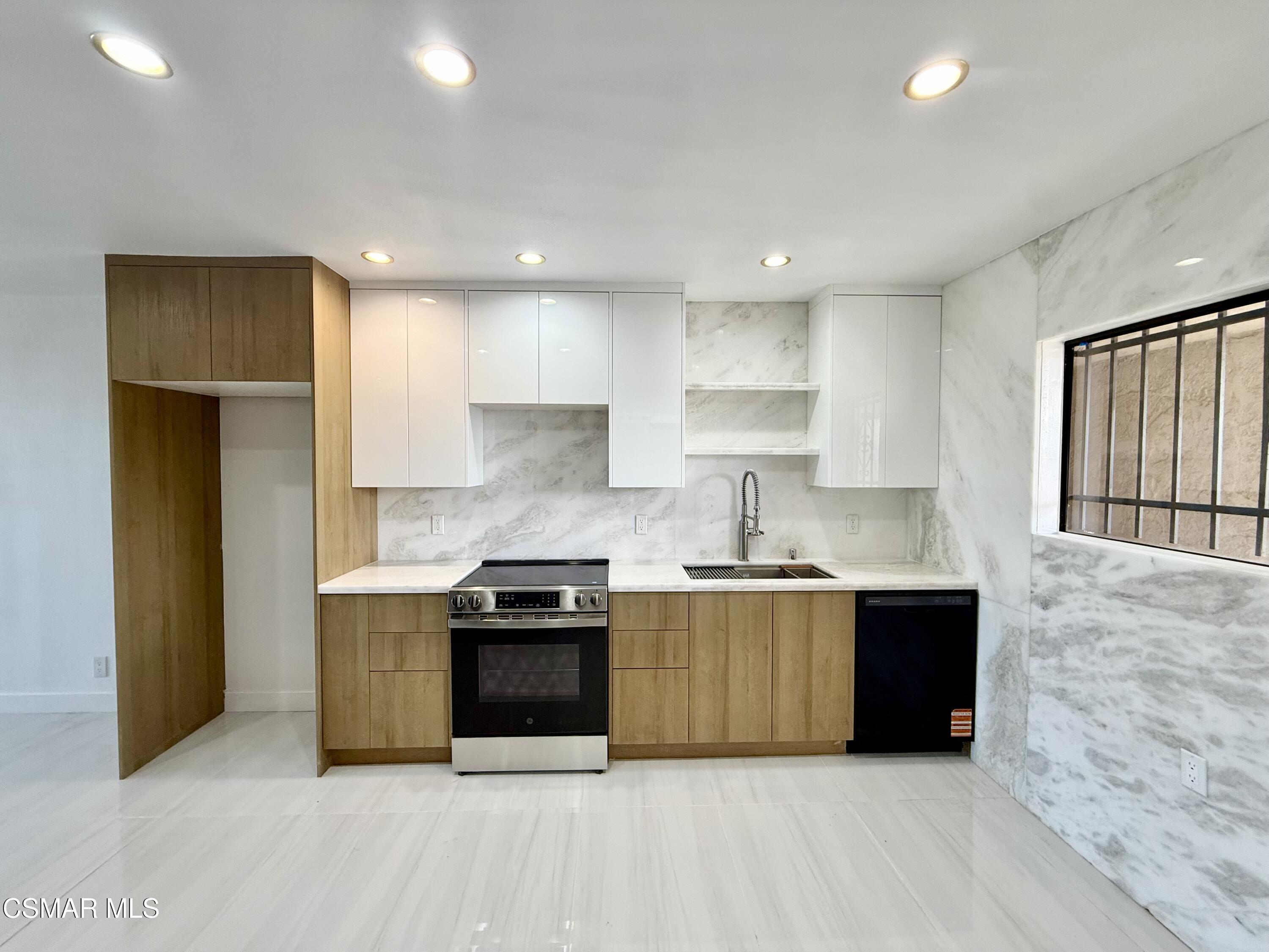 Residential in Glendale 3