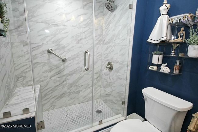 E - 167 Amberly Dr, Home with 2 bedrooms, 1 bathrooms and 1 parking in Manalapan NJ | Image 11