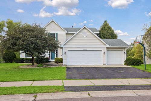 4635 Queensland Ln N, Plymouth, MN, 55446-1374 | Card Image