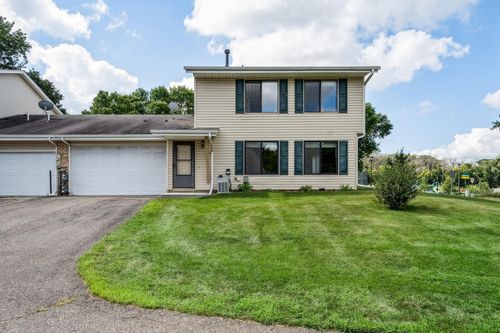 3893 Dolomite Dr, Eagan, MN, 55122-1617 | Card Image
