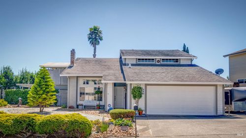 262 Carlisle Way, Benicia, CA, 94510 | Card Image