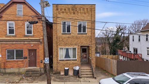 111 Harlem Ave, Mc Kees Rocks, PA, 15136-2145 | Card Image