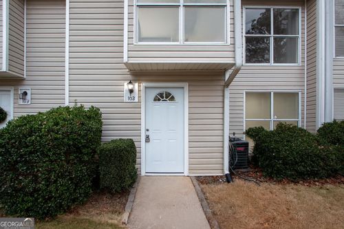 102 Governors Dr, Forest Park, GA, 30297-2128 | Card Image