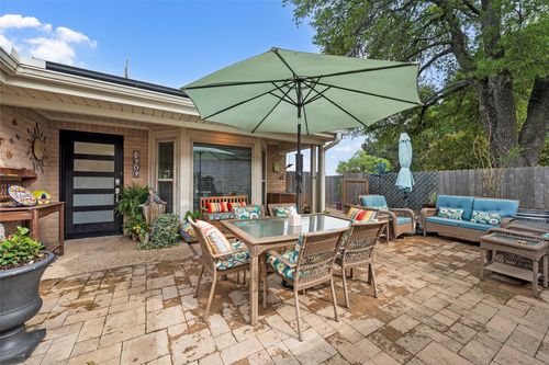 4616 Westchester Dr, Waco, TX, 76710-1335 | Card Image