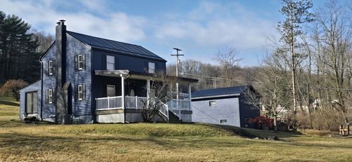 12 Mccutcheon Short Cut Rd, Leechburg, PA, 15656-9570 | Card Image