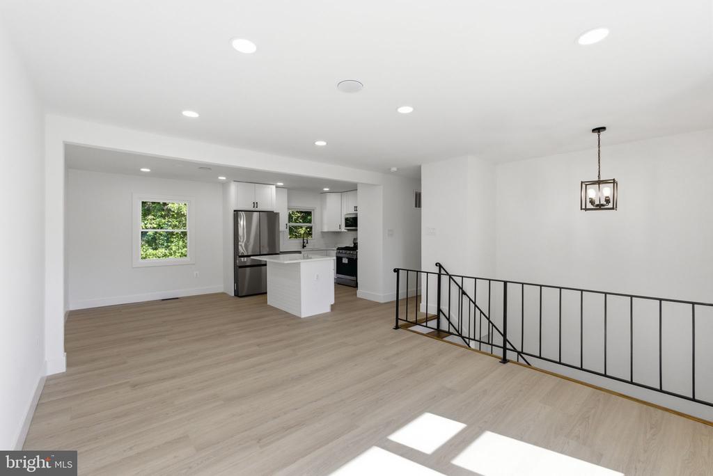 Residential in WALDORF 5