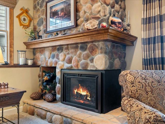 1303 E Point Dr, Townhouse with 3 bedrooms, 3 bathrooms and null parking in East Gull Lake MN | Image 28