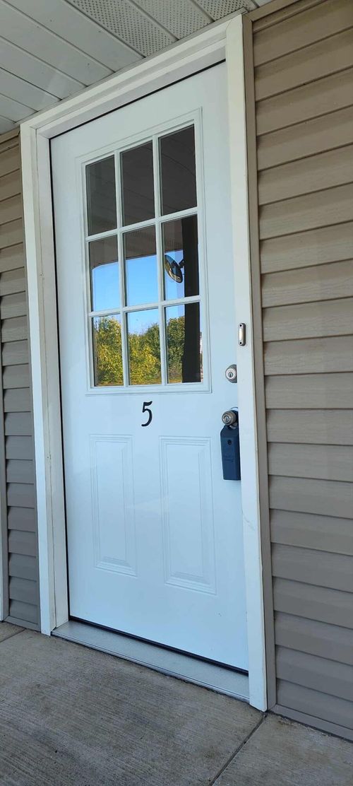 5-22 Fall Creek Trl, Branson, MO, 65616-4087 | Card Image