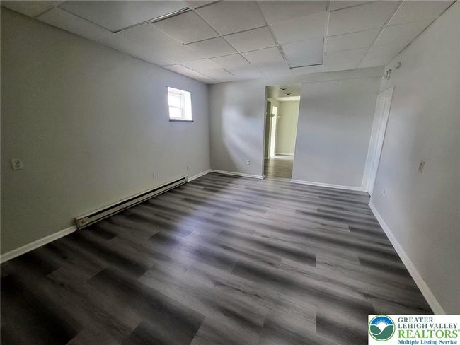 1245 W Turner St, Townhouse with 5 bedrooms, 2 bathrooms and null parking in Allentown PA | Image 4