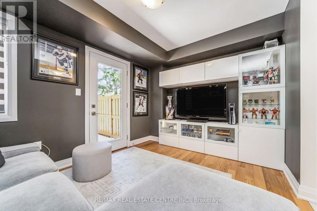 7 Briar Crt, Townhouse with 3 bedrooms, 4 bathrooms and 3 parking in Georgetown ON | Image 8
