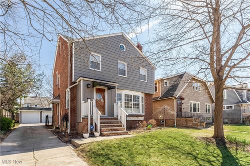 2651 Shaker Rd, Cleveland Heights, OH, 44118-4203 | Card Image