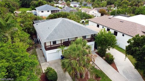 657-27655 Tennessee St, BONITA SPRINGS, FL, 34135-4816 | Card Image