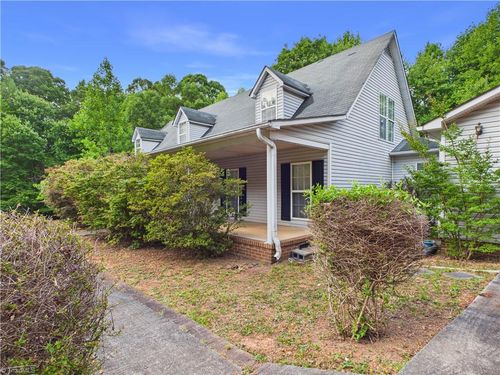 2094 N Asheboro School Rd, Asheboro, NC, 27203-0559 | Card Image
