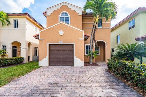 1073 Ne 41st Ter, HOMESTEAD, FL, 33033-5869 | Card Image