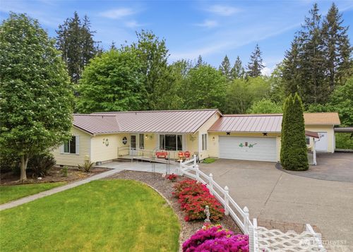 6201 Se Mile Hill Dr, Port Orchard, WA, 98366-8623 | Card Image