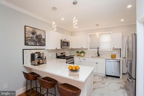 1847 Hoffman St, PHILADELPHIA, PA, 19145-2925 | Card Image