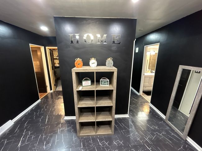 4202 Elm St, House other with 5 bedrooms, 5 bathrooms and 2 parking in East Chicago IN | Image 17