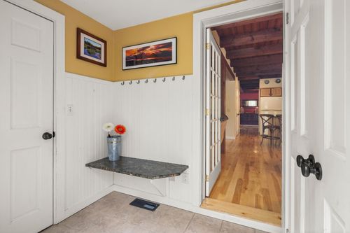 409 Hollow View Rd, Stowe, VT, 05672-4335 | Card Image