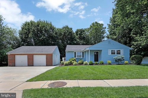 87 Walker Ave, WEST BERLIN, NJ, 08091-1918 | Card Image