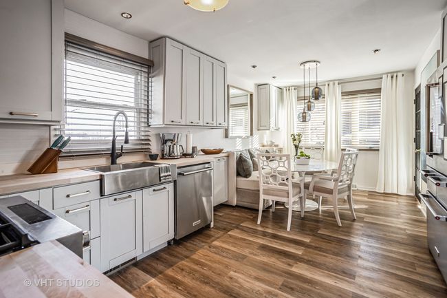 3929 Emerson Dr, House other with 3 bedrooms, 2 bathrooms and 1 parking in Schiller Park IL | Image 4