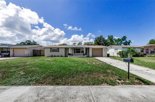 5240 Bob White Dr, HOLIDAY, FL, 34690-2115 | Card Image