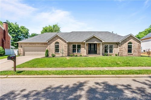 2305 Elk Pointe Blvd, Jeffersonville, IN, 47130-6732 | Card Image