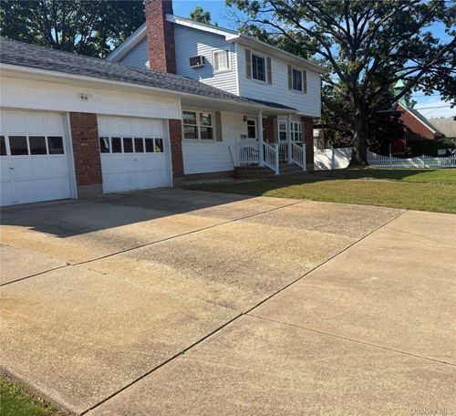 383 Clinton Ave, Cedarhurst, NY, 11516-1533 | Card Image