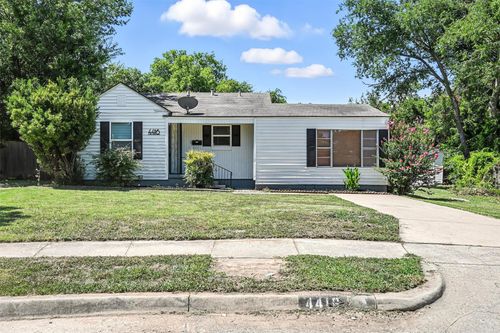 4416 Surrey St, Fort Worth, TX, 76133-1094 | Card Image