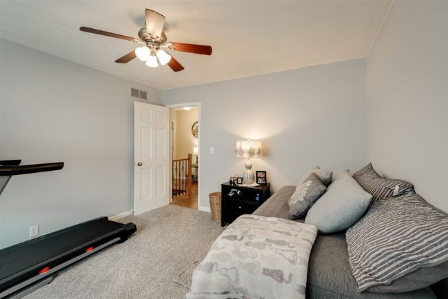 307 Blue Jay Dr, House other with 4 bedrooms, 4 bathrooms and 2 parking in Le Roy IL | Image 33