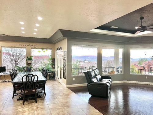 1052 N 1830 East Cir, St. George, UT, 84770-7093 | Card Image