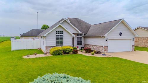 4450 Farmington Rd, Gas City, IN, 46933-1345 | Card Image