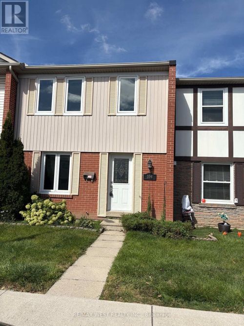 104-900 S Central Park Drive, Brampton (Northgate), ON, L6S3J6 | Card Image
