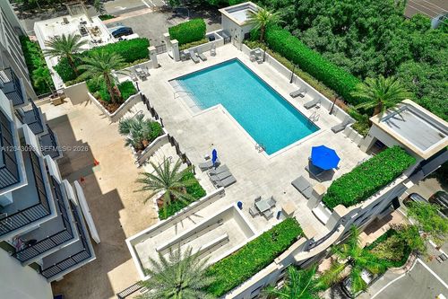 502-4100 Salzedo St, Coral Gables, FL, 33146-1744 | Card Image