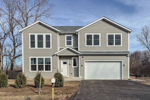 1061 Green Bay Rd, Lake Bluff, IL, 60044-1207 | Card Image