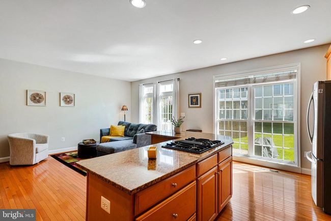 42076 Byrnes View Ter, Townhouse with 3 bedrooms, 4 bathrooms and null parking in ALDIE VA | Image 11