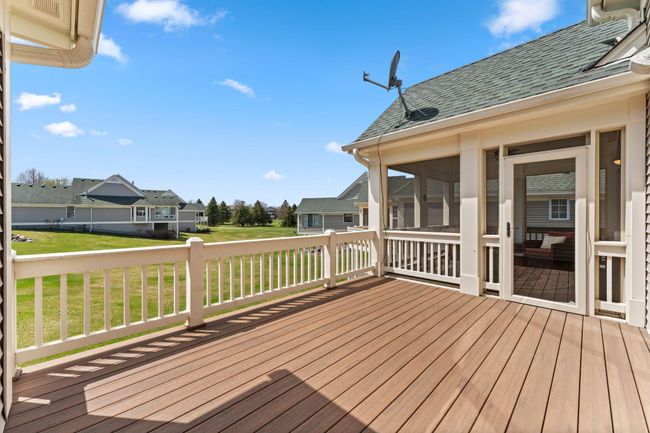 9946 Wellington Ln, Townhouse with 4 bedrooms, 3 bathrooms and null parking in Woodbury MN | Image 7