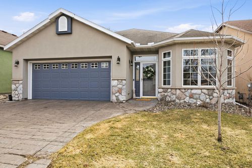 37 Portage Trl, Sauk Rapids, MN, 56379-1157 | Card Image