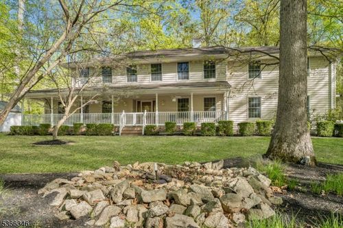 1 Craig Rd, Annandale, NJ, 08801-3007 | Card Image