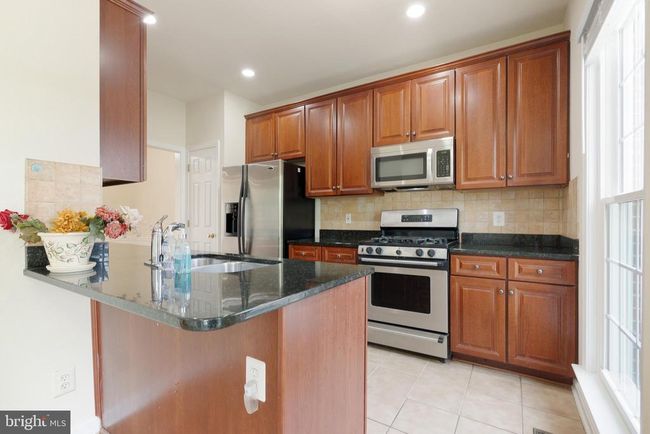 5161 Sapphire Sky Ln, Townhouse with 4 bedrooms, 3 bathrooms and null parking in CENTREVILLE VA | Image 17