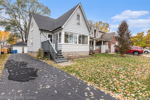 4454 Monroe St, Dearborn Heights, MI, 48125-2519 | Card Image