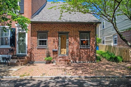 124 2nd St, NEW CASTLE, DE, 19720 | Card Image