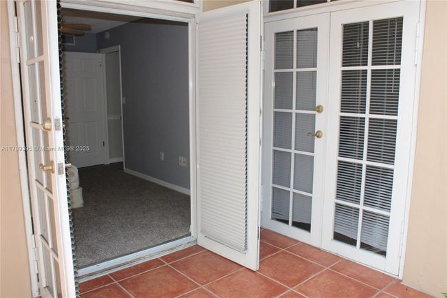 APT-2111 - 1280 S Alhambra Cir, Condo with 2 bedrooms, 2 bathrooms and null parking in Coral Gables FL | Image 15